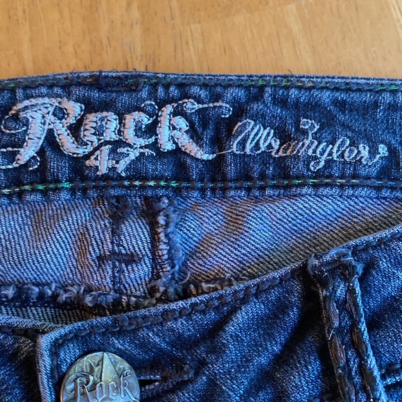 Wrangler Rock 47 Bootcut Jeans Womens 5/34 Blue Denim Cowgirl Chic Bling Distres - Picture 5 of 11